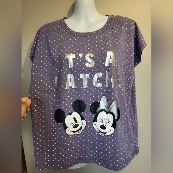 Disney Purple Tee with Silver Details, Size Medium - Picture 1 of 4